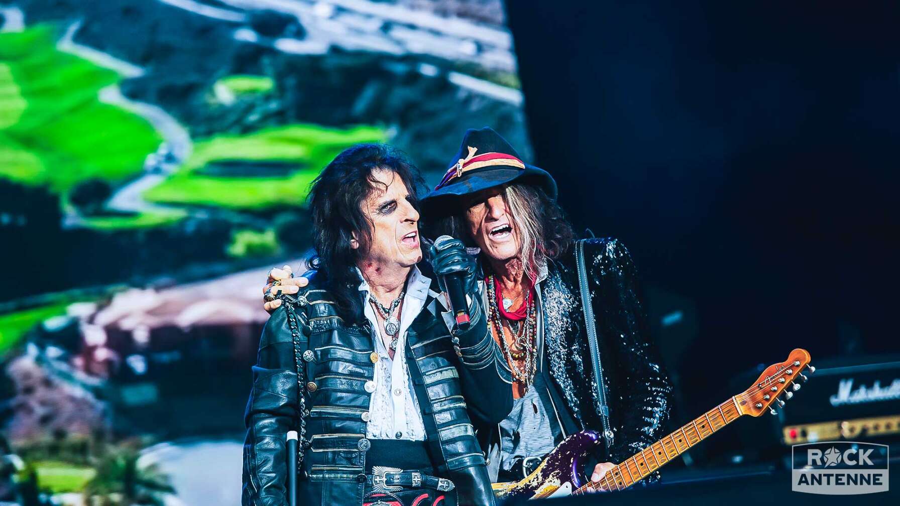 Bilder vom Live-Konzert der Hollywood Vampires am 27. Juni 2023 in Hamburg.