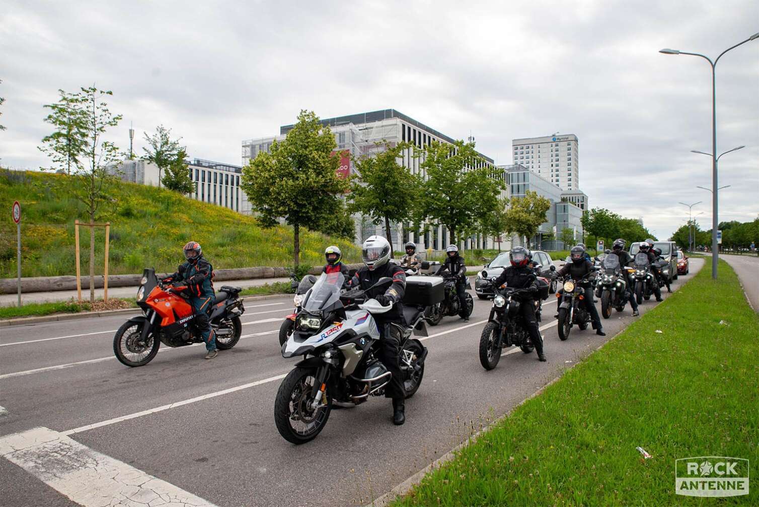 Foto von der ROCK ANTENNE Motorradtour 2024 - Eindrücke von der Tour auf der Straße