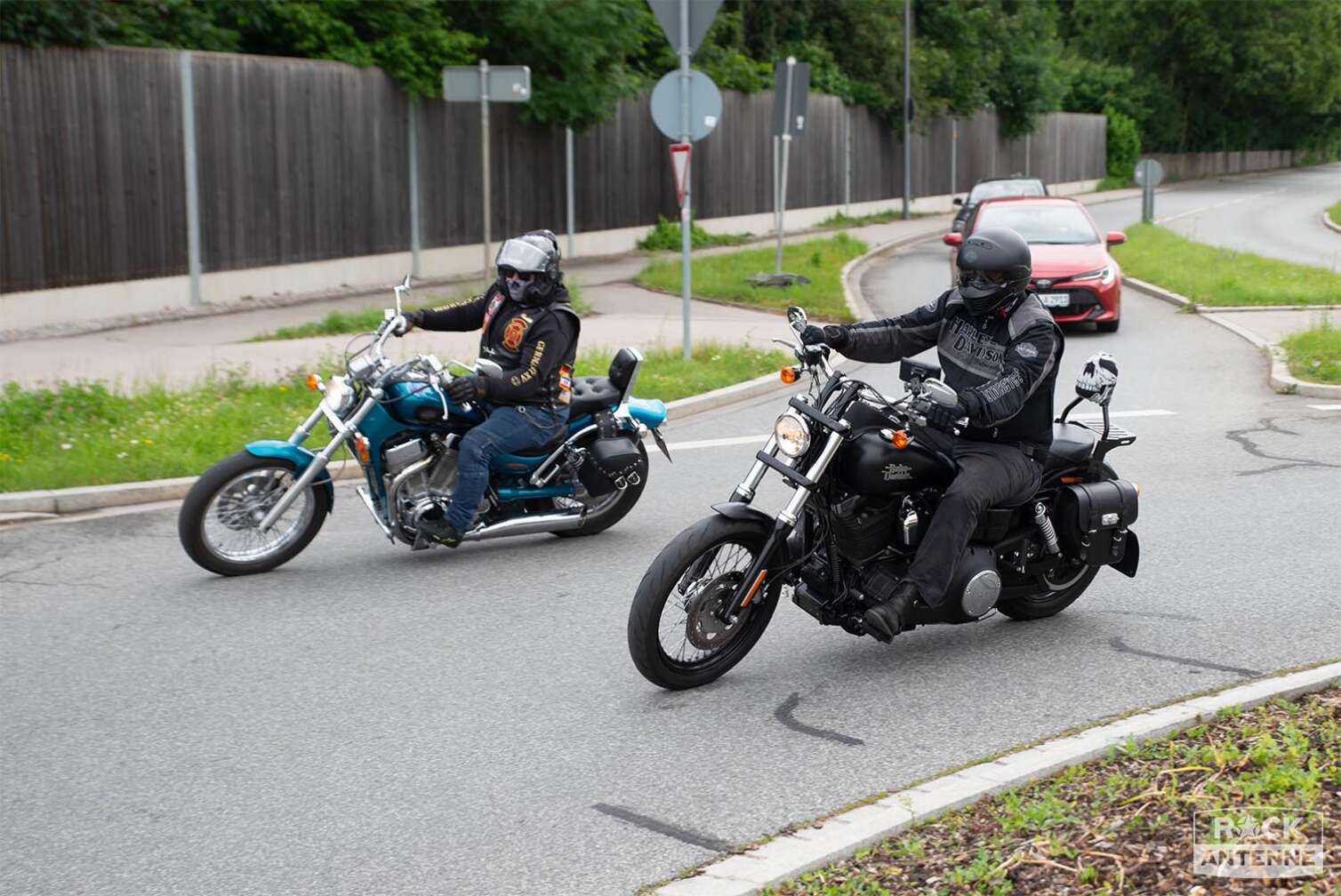 Foto von der ROCK ANTENNE Motorradtour 2024 - Eindrücke von der Tour auf der Straße