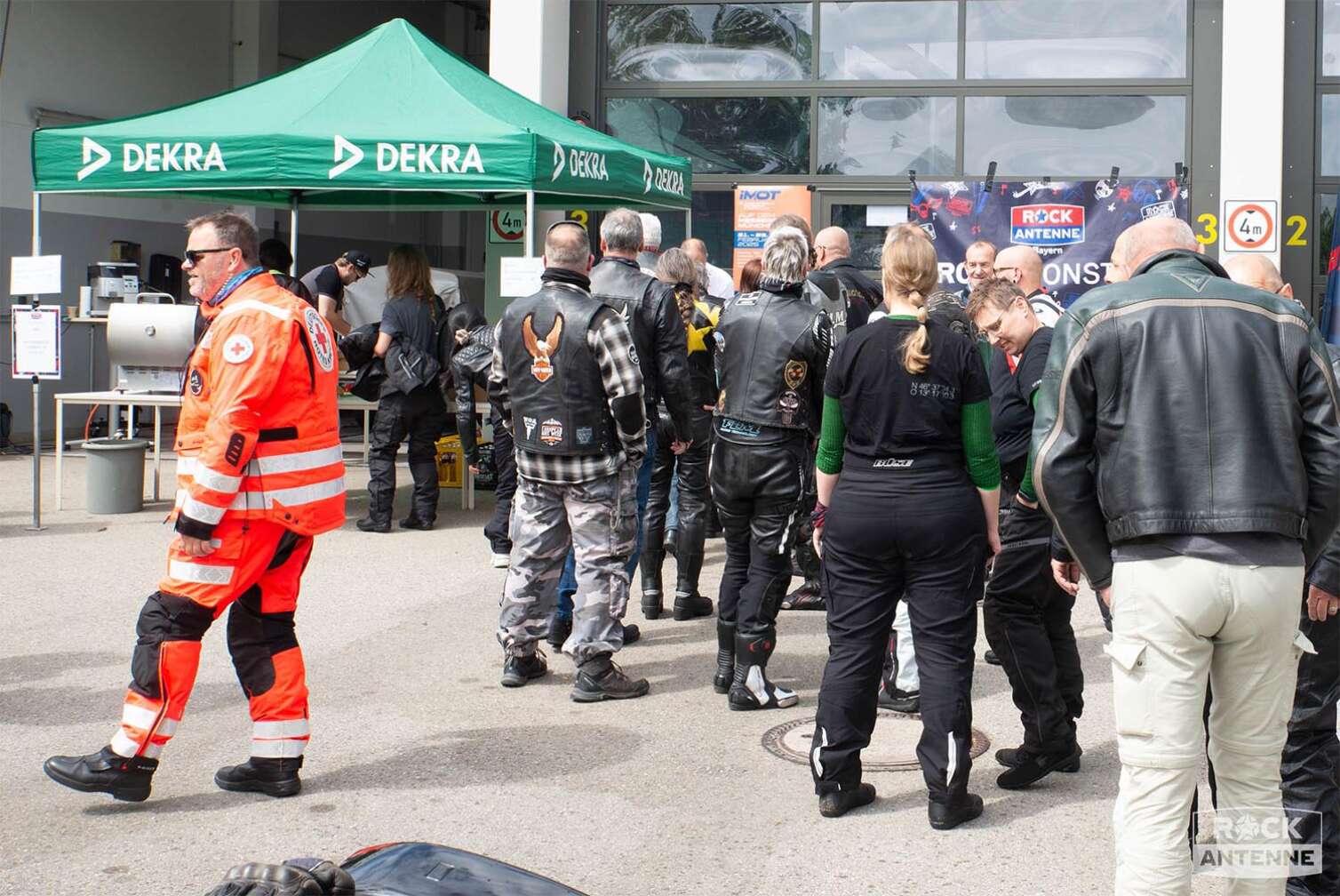 Foto von der ROCK ANTENNE Motorradtour 2024 - Eindrücke von der Tour auf der Straße