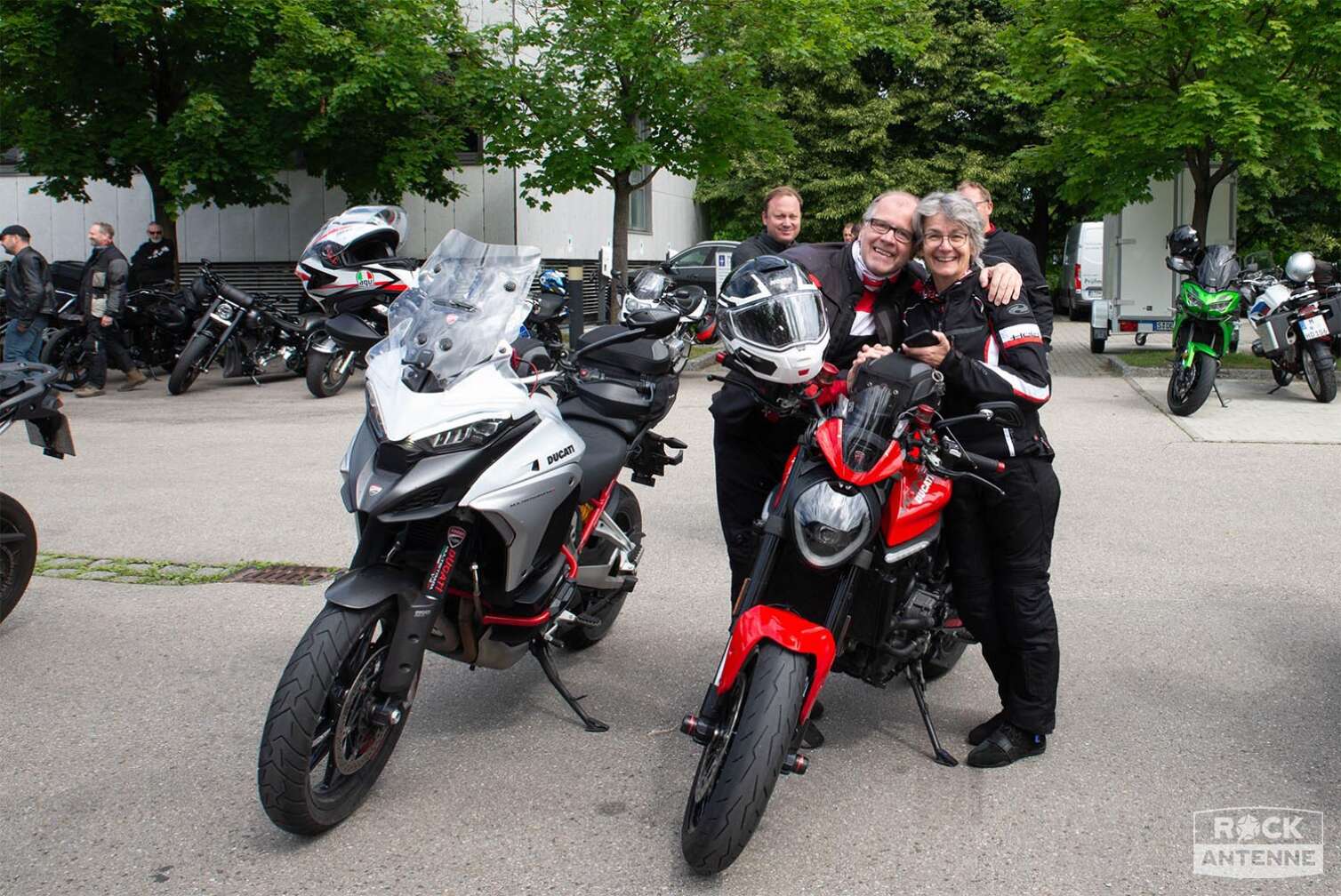 Foto von der ROCK ANTENNE Motorradtour 2024 - Eindrücke von der Tour auf der Straße