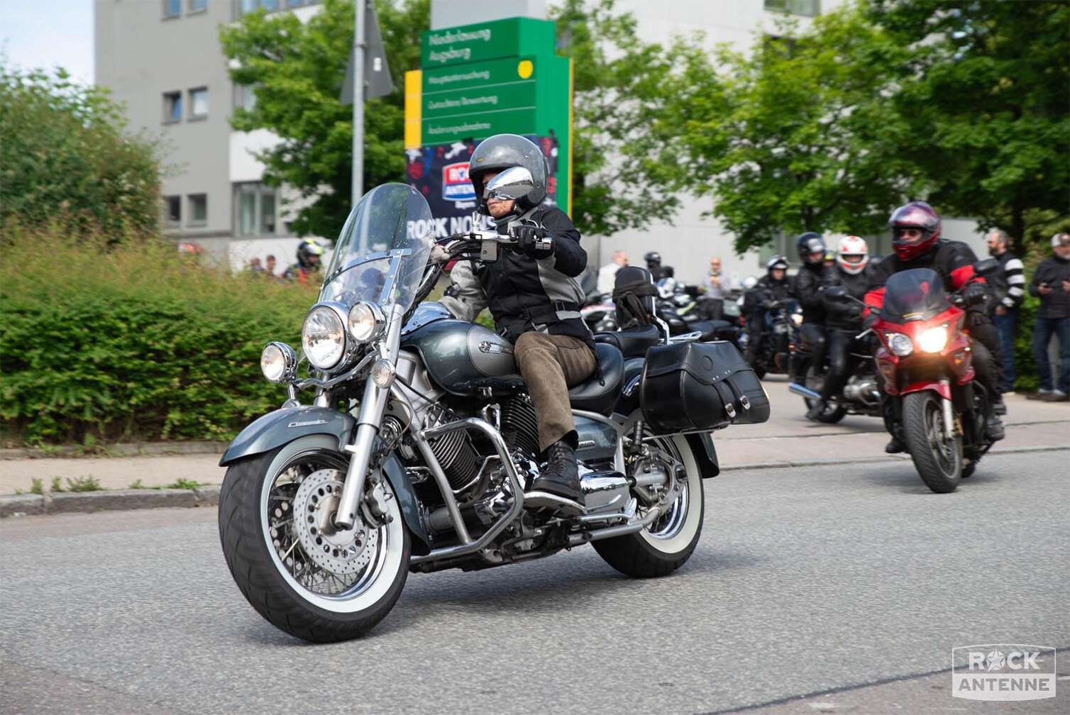 Foto von der ROCK ANTENNE Motorradtour 2024 - Eindrücke von der Tour auf der Straße