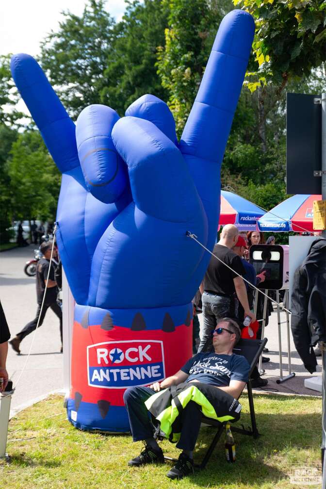 Foto von der ROCK ANTENNE Motorradtour 2024 - Eindrücke von der After Tour Party am ROCK ANTENNE Funkhaus in Ismaning