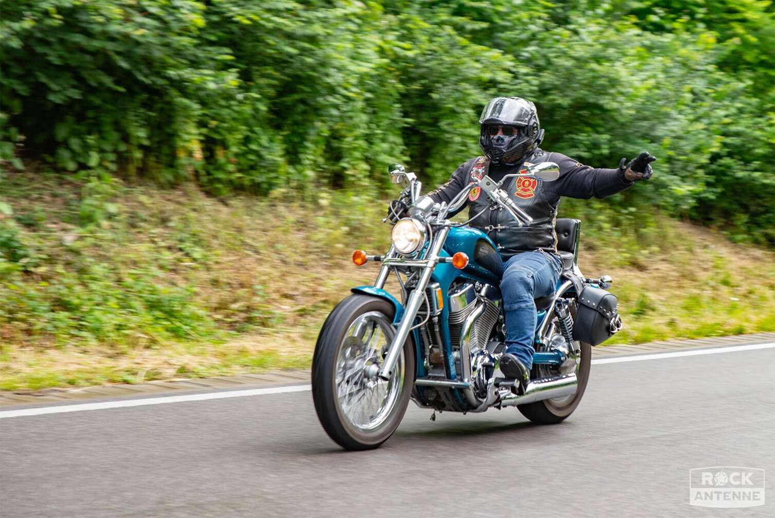 Foto von der ROCK ANTENNE Motorradtour 2024 - Eindrücke von den Motorrädern der Teilnehmer