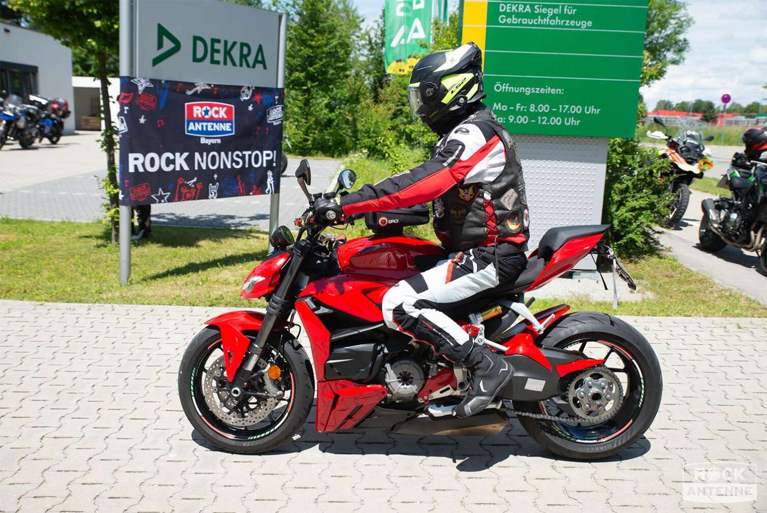 Foto von der ROCK ANTENNE Motorradtour 2024 - Eindrücke von den Motorrädern der Teilnehmer