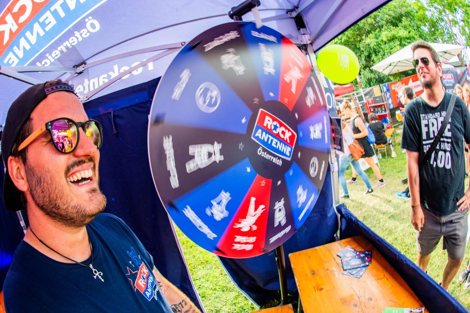 Stimmungsbilder von der FSG Pro-Ge Jugend x ROCK ANTENNE Österreich Bühne am Wiener Donauinselfest 2024